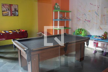 Apartamento para alugar com 76m², 2 quartos e 1 vaga Apartamento para alugar com 76m², 2 quartos e 1 vagaÁrea comum - Sala de Jogos