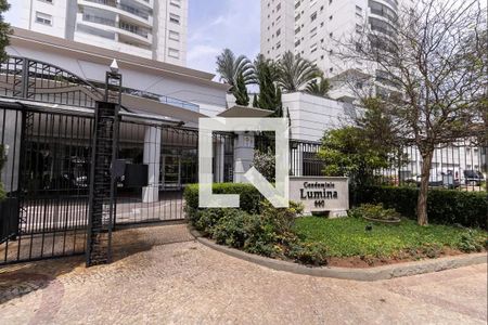 Apartamento à venda com 93m², 3 quartos e 2 vagas Apartamento à venda com 93m², 3 quartos e 2 vagasFachada