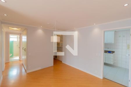 Sala de apartamento à venda com 3 quartos, 93m² em Jardim Taquaral, São Paulo