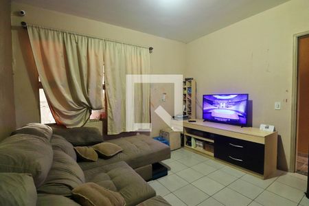 Sala de casa para alugar com 2 quartos, 185m² em Jardim Santo Alberto, Santo André