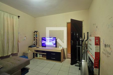 Sala de casa para alugar com 2 quartos, 185m² em Jardim Santo Alberto, Santo André