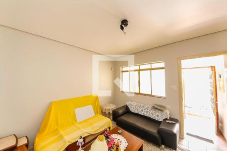 Sala de casa para alugar com 2 quartos, 150m² em Vila Prudente, São Paulo