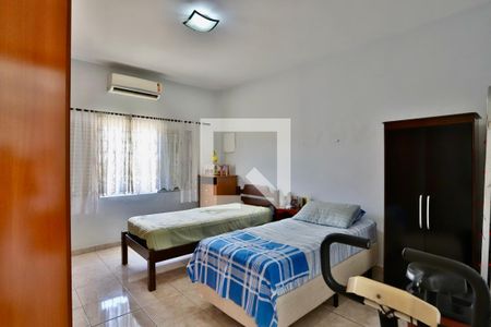 Quarto 1 de casa à venda com 4 quartos, 170m² em Água Rasa, São Paulo