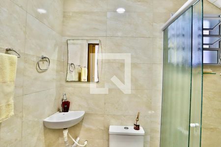 Casa à venda com 170m², 4 quartos e 2 vagasBanheiro do Quarto 2