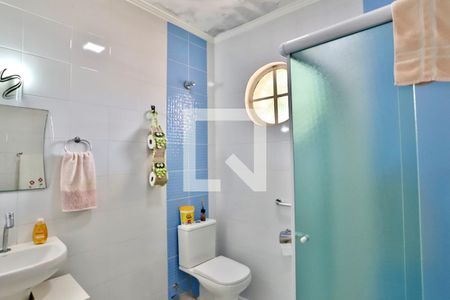 Casa à venda com 170m², 4 quartos e 2 vagasBanheiro 1