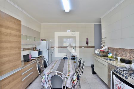 Casa à venda com 170m², 4 quartos e 2 vagasCozinha 1