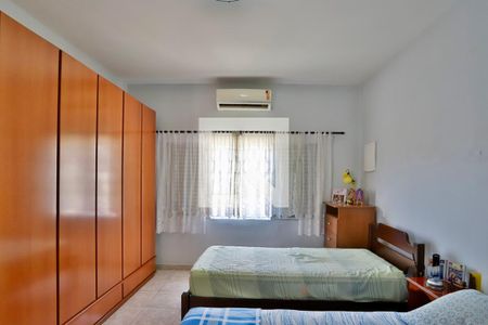 Quarto 1 de casa à venda com 4 quartos, 170m² em Água Rasa, São Paulo