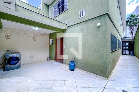 Casa à venda com 358m², 4 quartos e 10 vagasÁrea externa