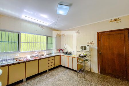Casa à venda com 358m², 4 quartos e 10 vagasCozinha