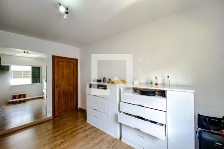 Casa à venda com 358m², 4 quartos e 10 vagasQuarto 2