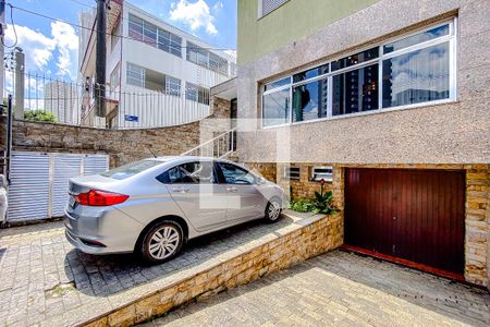 Casa à venda com 358m², 4 quartos e 10 vagasGaragem