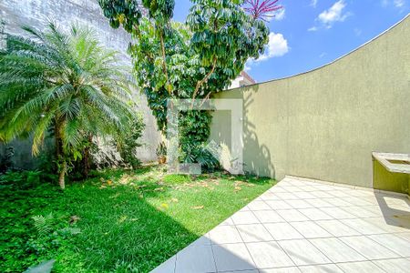Casa à venda com 358m², 4 quartos e 10 vagasÁrea externa