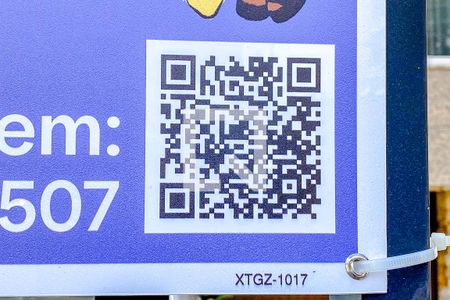 Casa à venda com 358m², 4 quartos e 10 vagasFachada