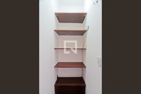 Casa à venda com 230m², 3 quartos e 3 vagasRoupeiro