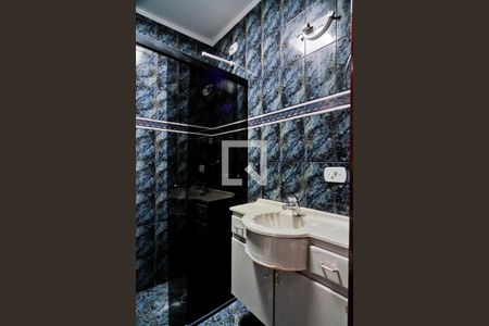 Casa à venda com 230m², 3 quartos e 3 vagasBanheiro