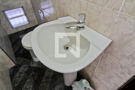 Casa à venda com 230m², 3 quartos e 3 vagasLavabo