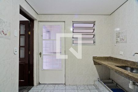 Cozinha de casa para alugar com 3 quartos, 230m² em Vila Bancária Munhoz, São Paulo