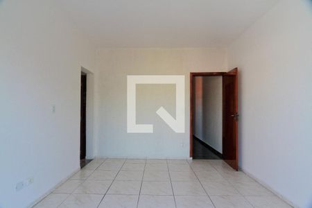 Casa à venda com 230m², 3 quartos e 3 vagasSuíte
