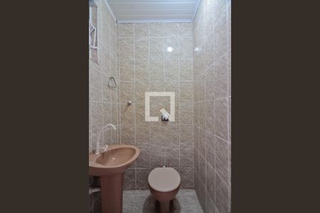 Casa à venda com 230m², 3 quartos e 3 vagasGaragem - banheiro