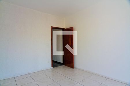 Casa à venda com 230m², 3 quartos e 3 vagasSuíte