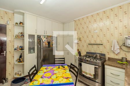 Casa à venda com 150m², 4 quartos e 2 vagasCozinha