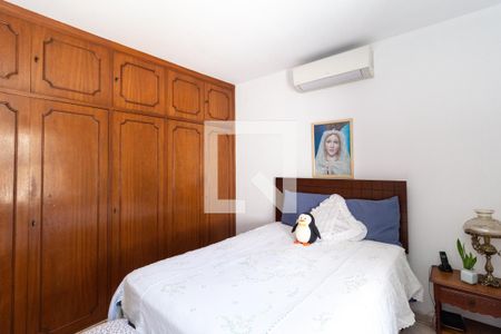 Quarto 1 (Suíte) de casa à venda com 4 quartos, 150m² em Chácara Seis de Outubro, São Paulo