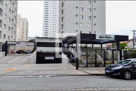 Apartamento para alugar com 58m², 2 quartos e 1 vagaFachada do Condomínio
