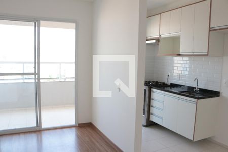 Sala de apartamento para alugar com 2 quartos, 45m² em Vila Esperança, São Paulo