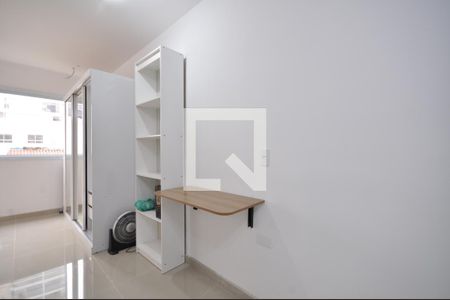 Cozinha de apartamento para alugar com 1 quarto, 24m² em Vila Mazzei, São Paulo