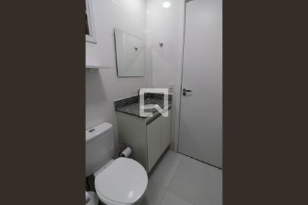 Studio para alugar com 28m², 1 quarto e sem vaga Studio para alugar com 28m², 1 quarto e sem vagaBanheiro