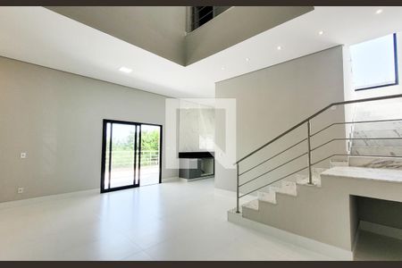 Casa de condomínio à venda com 235m², 3 quartos e 2 vagasSala