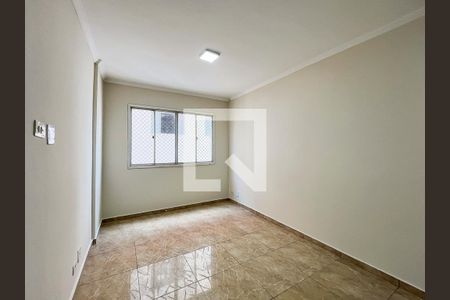 Sala de apartamento à venda com 3 quartos, 61m² em Vila Palmares, Santo André