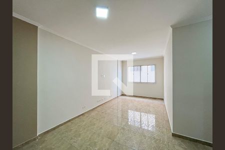 Sala de apartamento à venda com 3 quartos, 61m² em Vila Palmares, Santo André