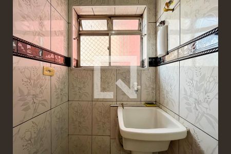 Apartamento à venda com 61m², 3 quartos e 1 vagaÁrea de Serviço