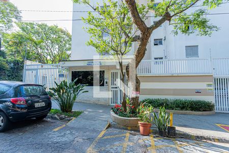 Apartamento à venda com 54m², 3 quartos e 1 vaga Apartamento à venda com 54m², 3 quartos e 1 vagaFachada