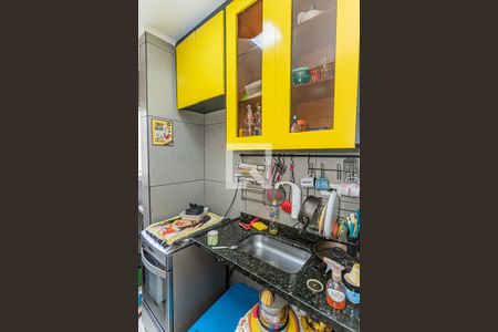 Apartamento à venda com 54m², 3 quartos e 1 vaga Apartamento à venda com 54m², 3 quartos e 1 vagaCozinha e Área de Serviço
