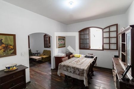 Sala 2 de casa à venda com 3 quartos, 243m² em Santa Amelia, Belo Horizonte
