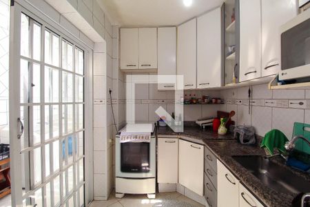 Casa à venda com 140m², 2 quartos e 2 vagasCozinha