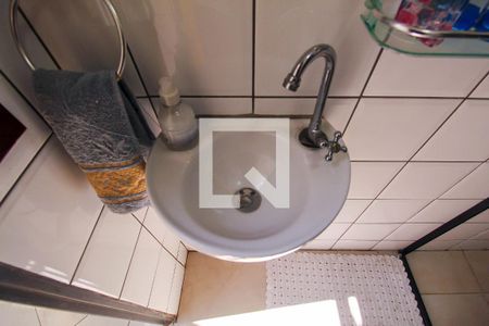 Casa à venda com 140m², 2 quartos e 2 vagasBanheiro de serviço