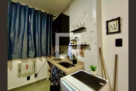 Studio para alugar com 28m², 1 quarto e sem vaga Studio para alugar com 28m², 1 quarto e sem vagaStudio cozinha americana