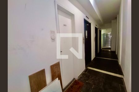 Studio para alugar com 28m², 1 quarto e sem vaga Studio para alugar com 28m², 1 quarto e sem vagaHall