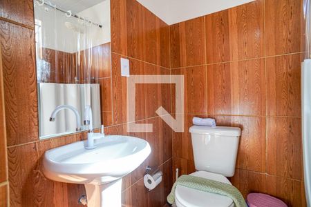 Banheiro de kitnet/studio para alugar com 1 quarto, 46m² em Piratininga, Niterói