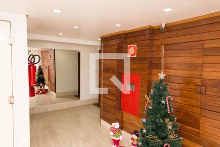 Apartamento à venda com 73m², 3 quartos e 1 vaga Apartamento à venda com 73m², 3 quartos e 1 vagaHall social