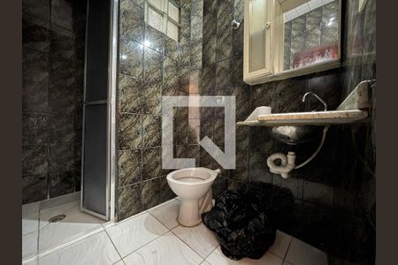 Casa à venda com 174m², 5 quartos e 1 vagaBanheiro 