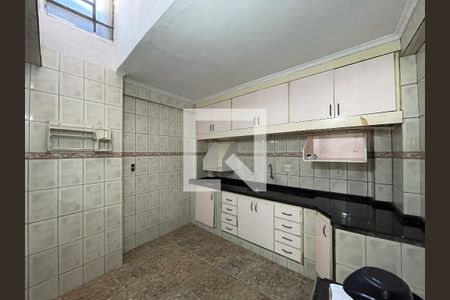Casa à venda com 174m², 5 quartos e 1 vagaCozinha 