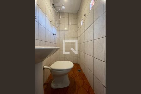 Casa à venda com 174m², 5 quartos e 1 vagaBanheiro de Serviço