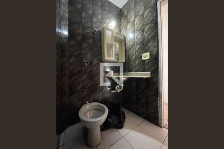 Casa à venda com 174m², 5 quartos e 1 vagaBanheiro 