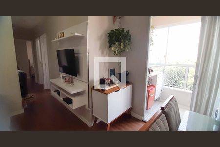 Sala  de apartamento para alugar com 2 quartos, 48m² em Padroeira, Osasco