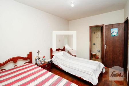 Apartamento à venda com 137m², 3 quartos e 2 vagasquarto