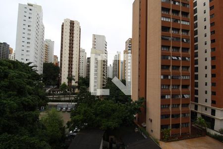 Vista da Varanda de apartamento para alugar com 2 quartos, 65m² em Moema, São Paulo